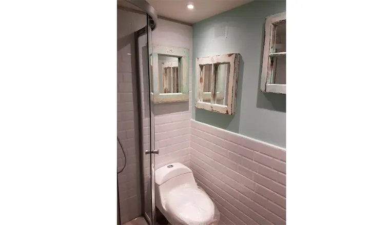 Baño de visitas, Departamento Colón, Las Condes