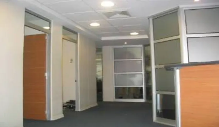 Oficinas Reef y Vans, Edificio Plaza Vitacura