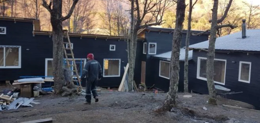 Lodge Lago Largo, obra nueva, Cerro Castillo, comuna de Coyhaique, XI Región, foto 3